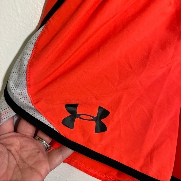 Under Armour Running Shorts Bright Coral Pink Orange XS - Picture 5 of 9